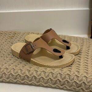 Women’s Sandals